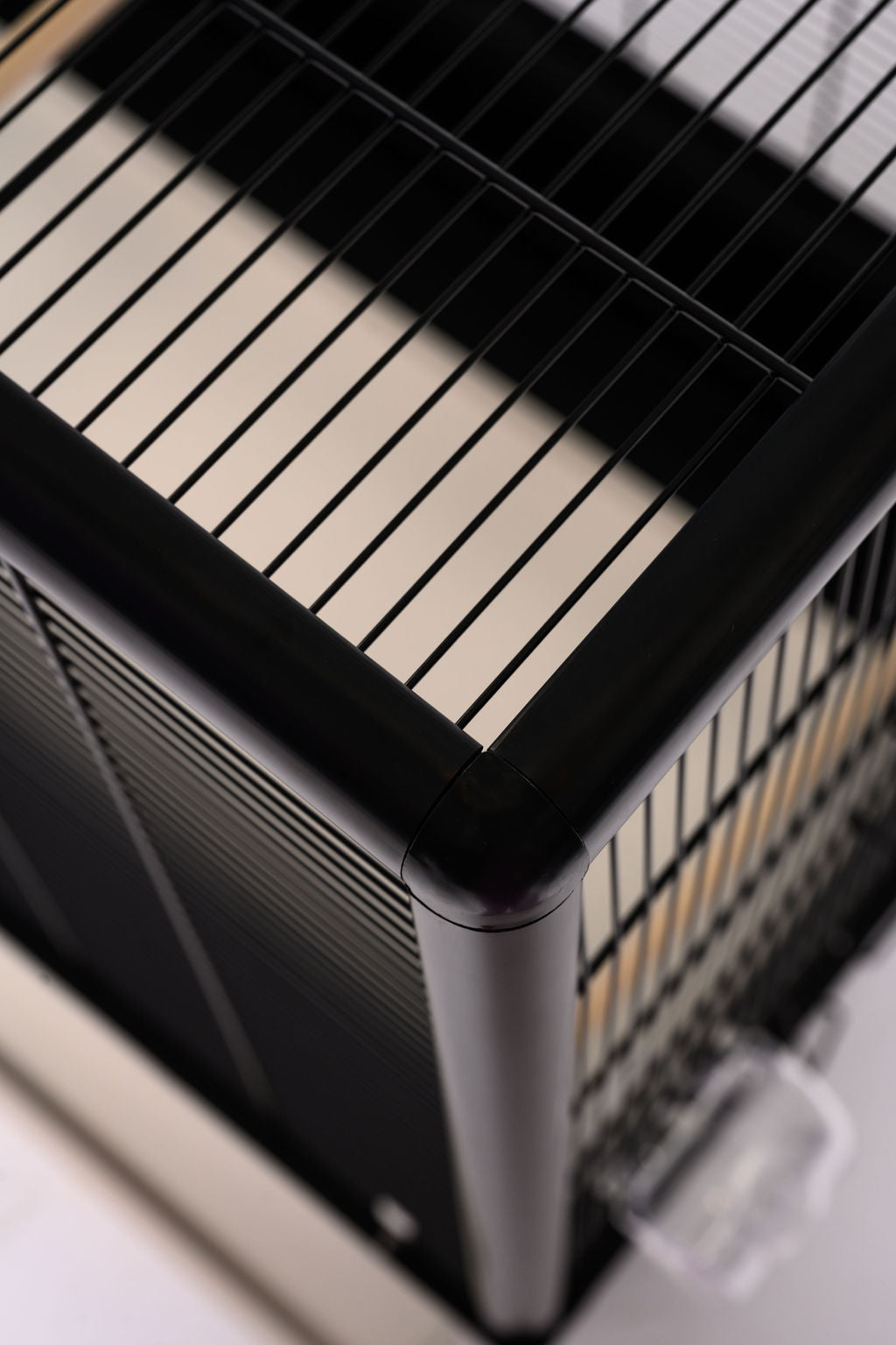 Kooi Primo 60 voor Valk & Grasparkieten Savic Hoek