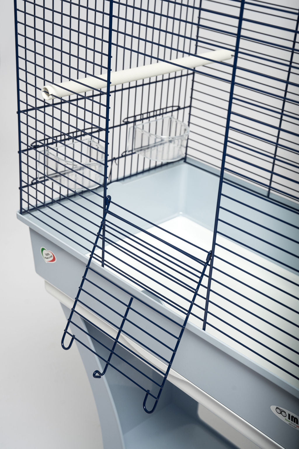 Vogelkooi Calla met standaard Imac - Voordeur